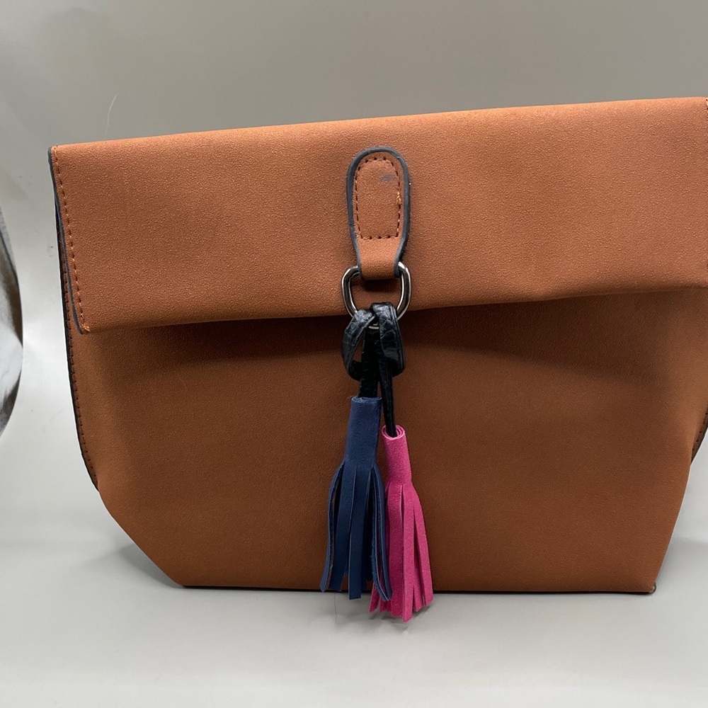 Threaded Pear Vegan Crossbody Threaded Pear